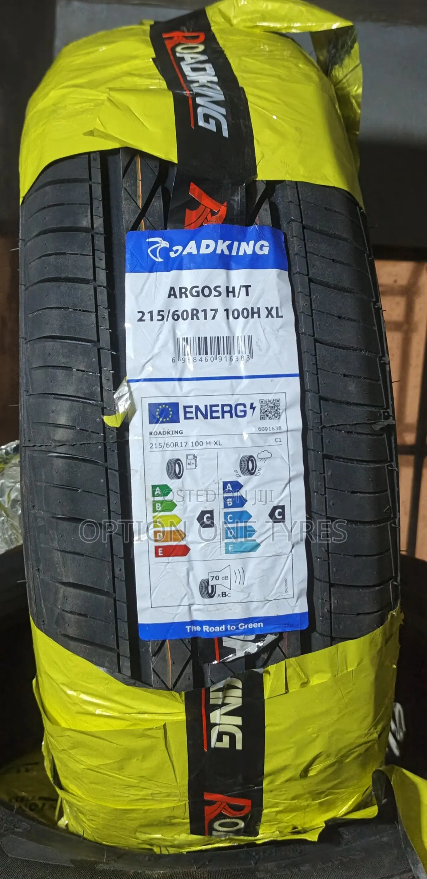 215/60r17 Roadking Tyre for Sale