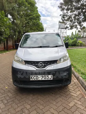 Nissan NV200 2012 Silver