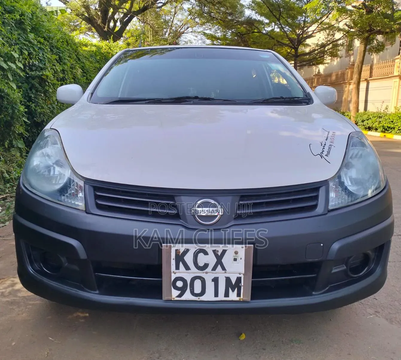 Nissan Advan 2012 White