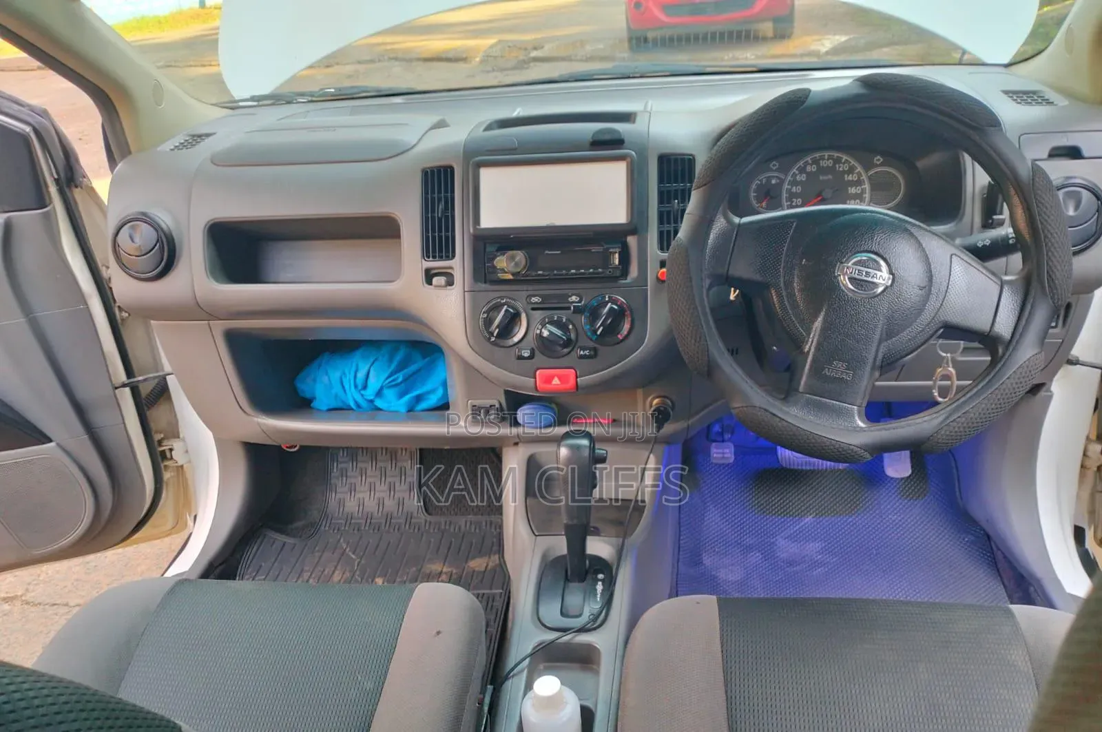 Nissan Advan 2012 White