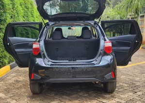 Toyota Vitz 2018 Black