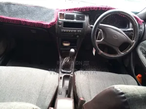 Toyota Sprinter 2000 White