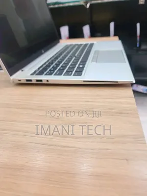 Laptop HP EliteBook 745 G6 8GB AMD Ryzen 7 SSD 256GB