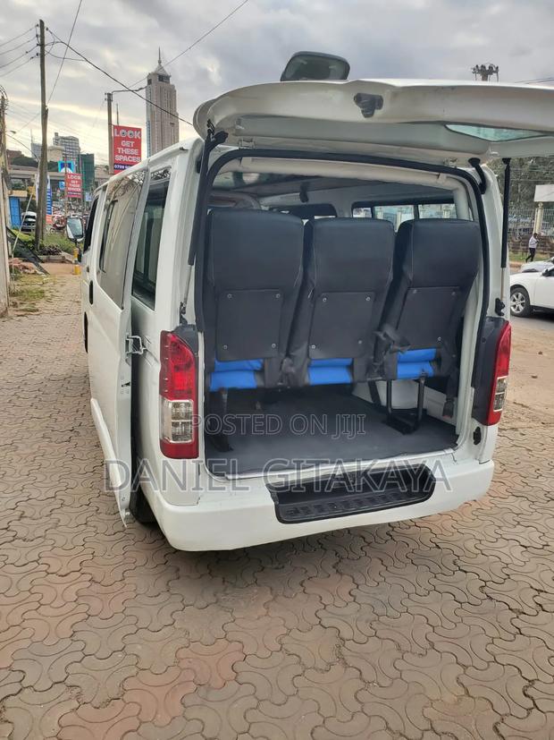 Toyota HiAce 2014 White - thumbnail 6