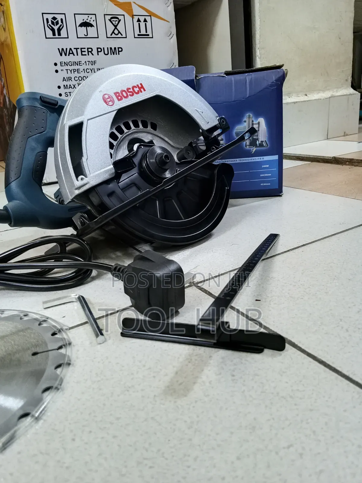 Bosch Circular Saw 1400w With 185mm Blade