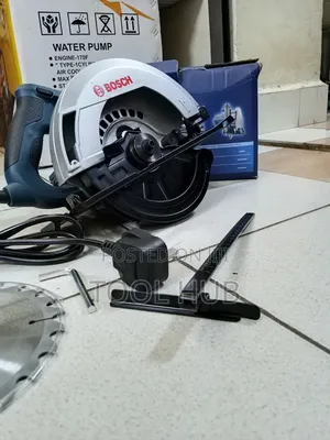Bosch Circular Saw 1400w With 185mm Blade