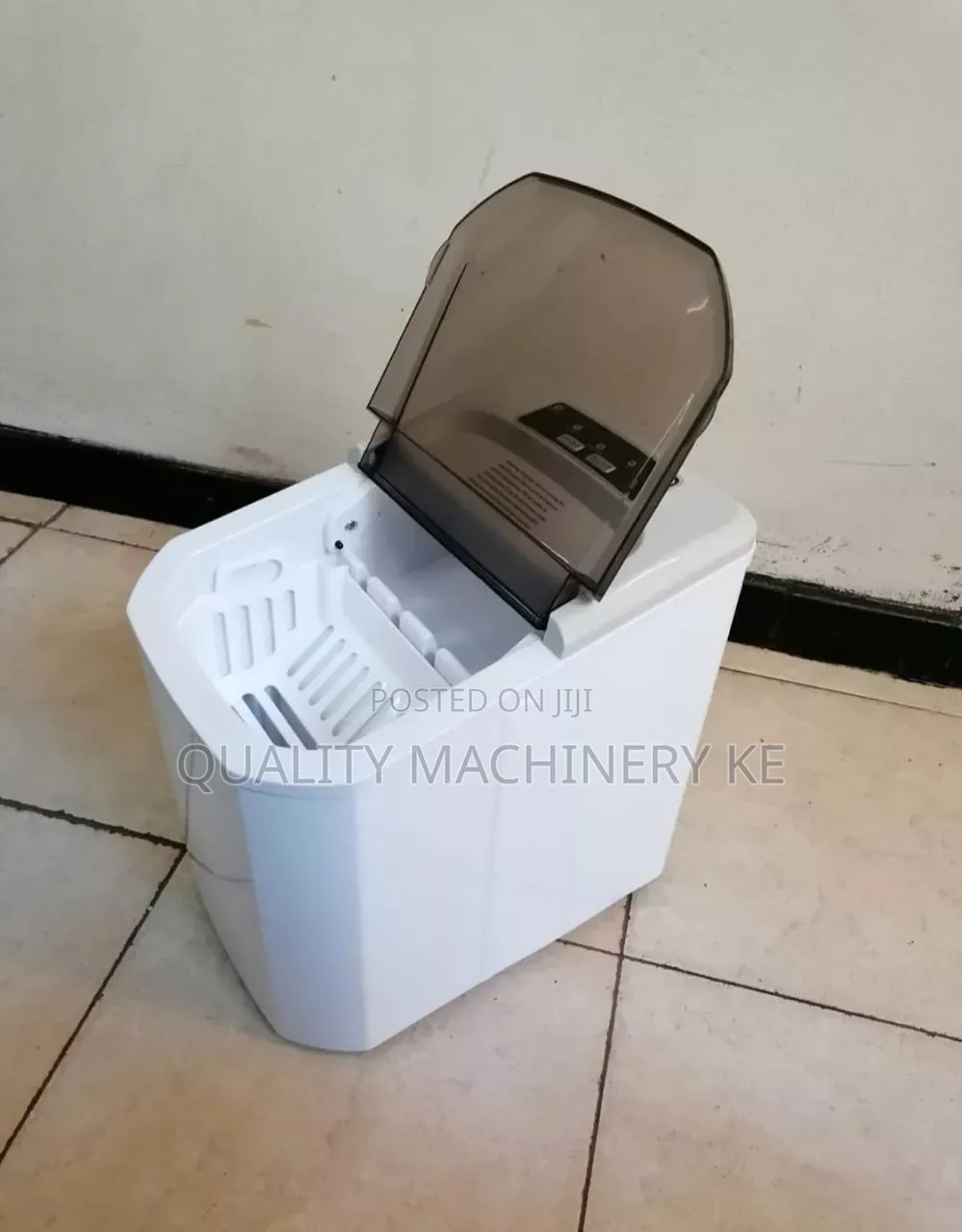 Long Lasting 12kgs Innovia Ice Cube Maker