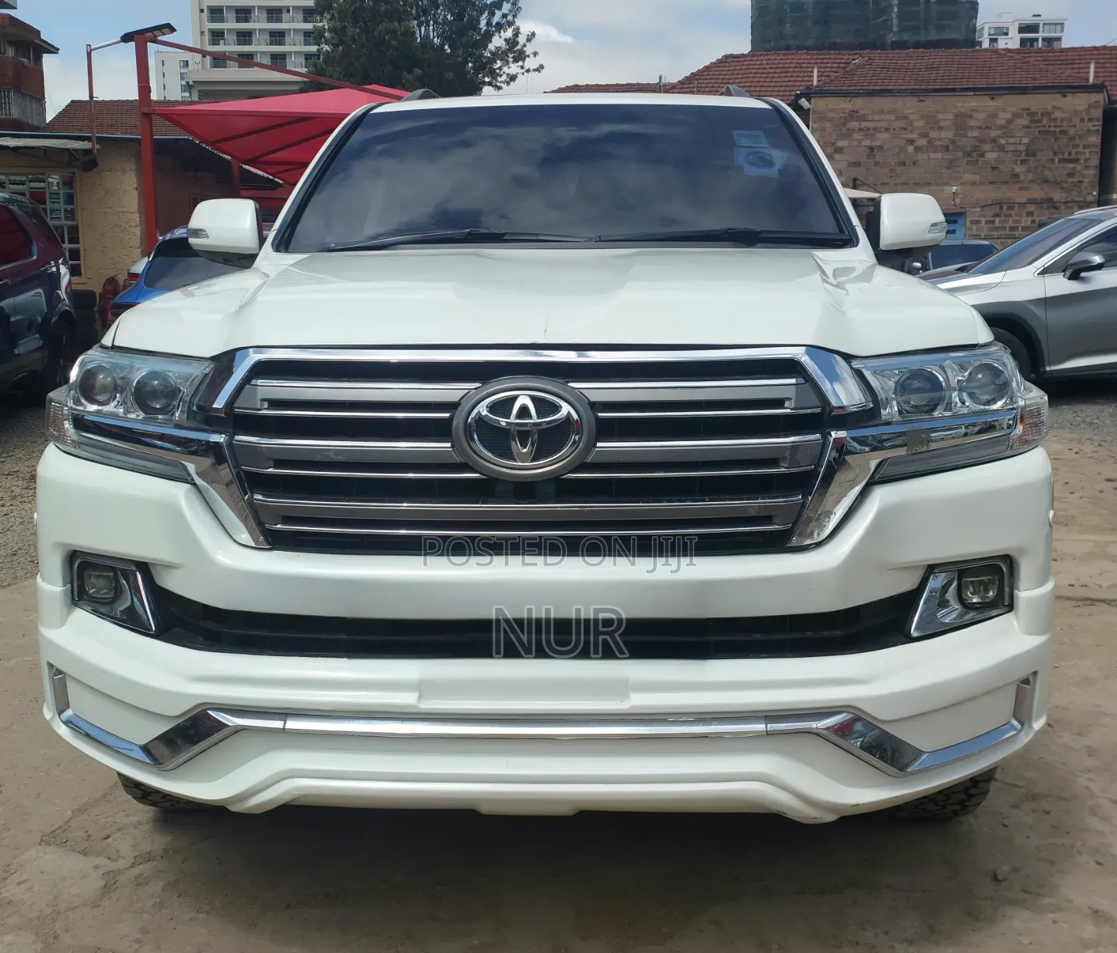 Toyota Land Cruiser 2012 White