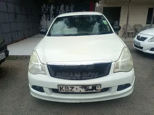 Nissan Bluebird 2007 White