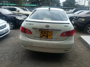 Nissan Bluebird 2007 White