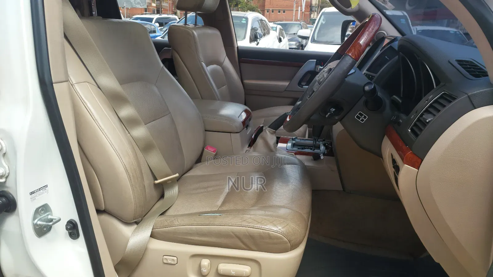 Toyota Land Cruiser 2012 White