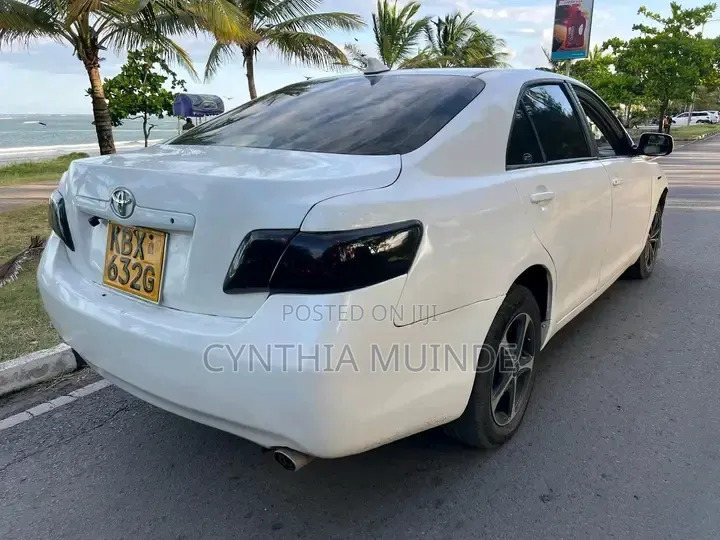Toyota Camry 2006 White