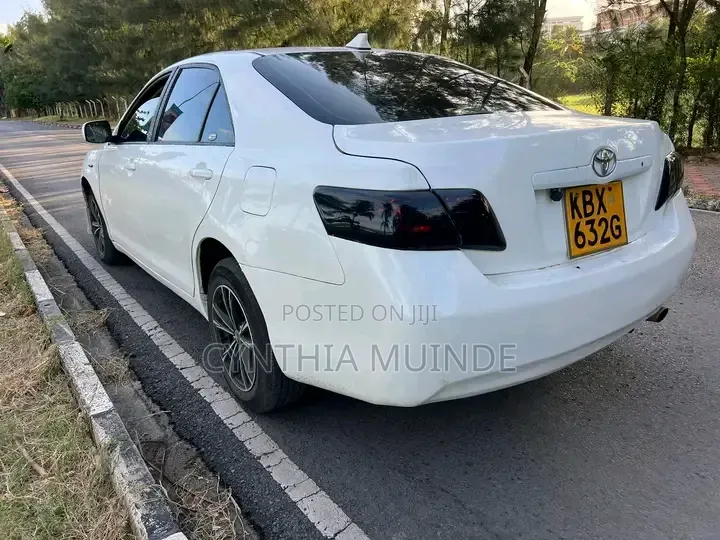 Toyota Camry 2006 White