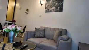 Classy One Bedroom Airbnb