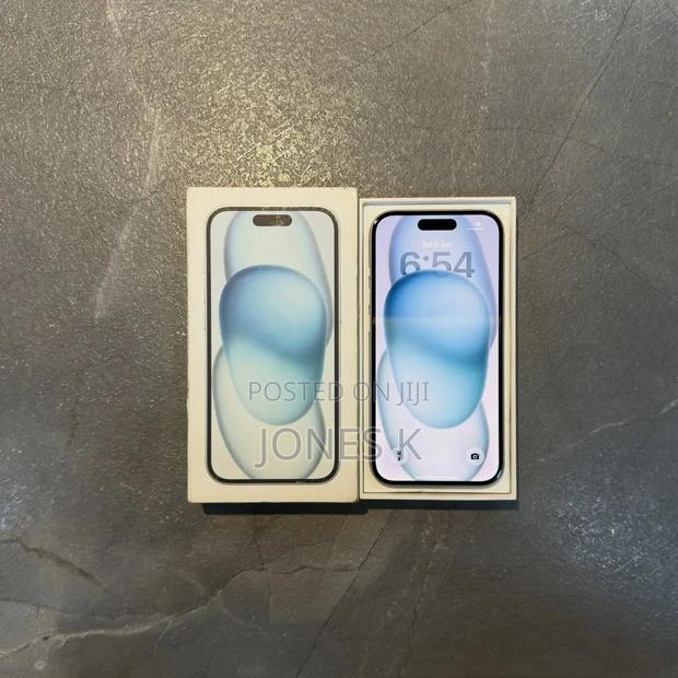 Apple iPhone 15 512 GB White - thumbnail 2