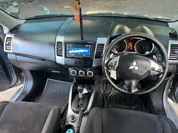 Mitsubishi Outlander 2007 Silver