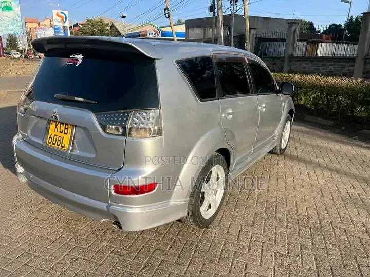 Mitsubishi Outlander 2007 Silver