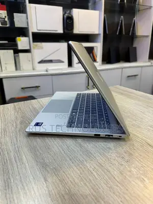 Laptop HP ProBook 440 G10 16GB Intel Core Ultra 7 SSD 512GB