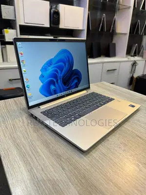 Laptop HP ProBook 440 G10 16GB Intel Core Ultra 7 SSD 512GB