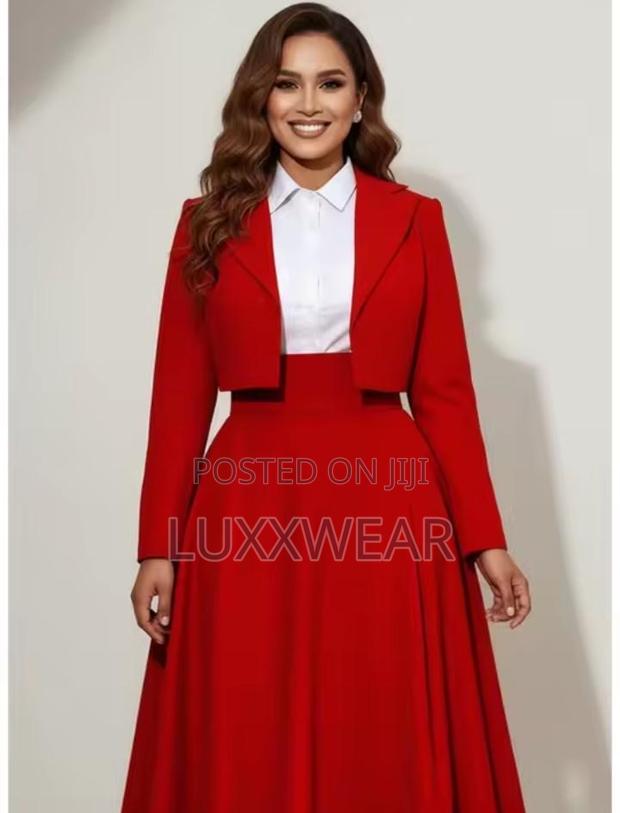 Ladies Suits - thumbnail 3
