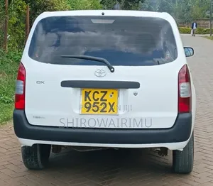 Toyota Probox 2013 Off white