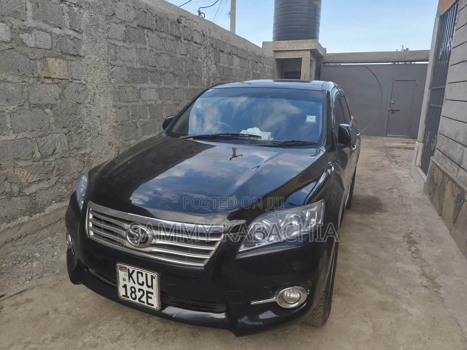 Toyota Vanguard 2013 Black