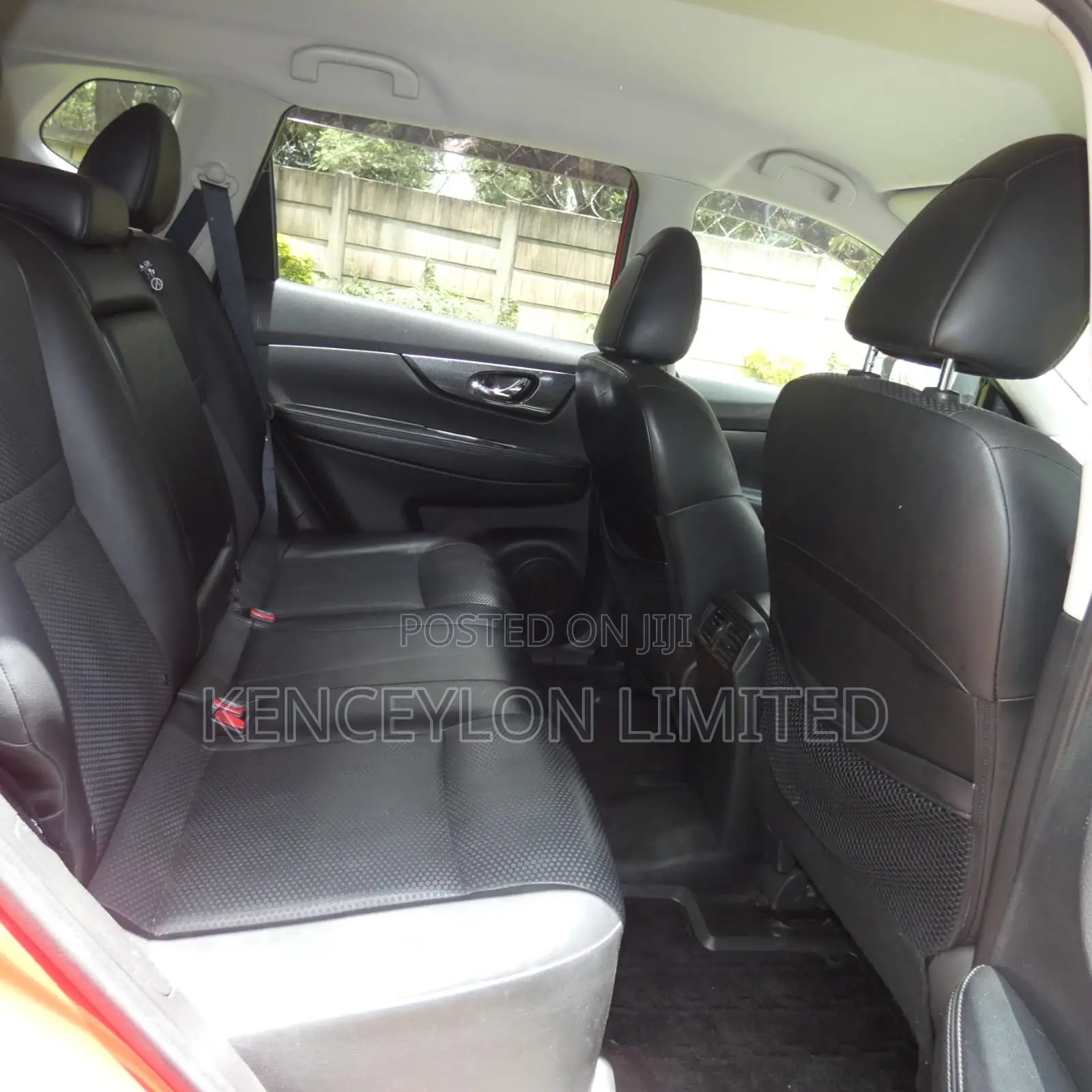 Nissan X-Trail 2.0 Petrol AWD 2015 Red