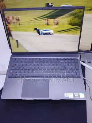 Laptop Dell Vostro 7510 16GB Intel Core i7 SSD 1T