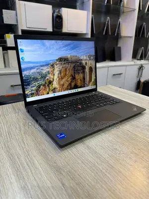 Laptop Lenovo ThinkPad T14 G4 16GB Intel Core i7 SSD 512GB