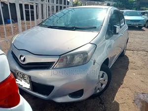 Toyota Vitz 2013 Gray