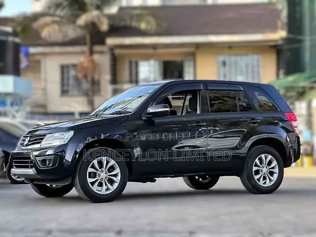 Suzuki Escudo 2015 Gray
