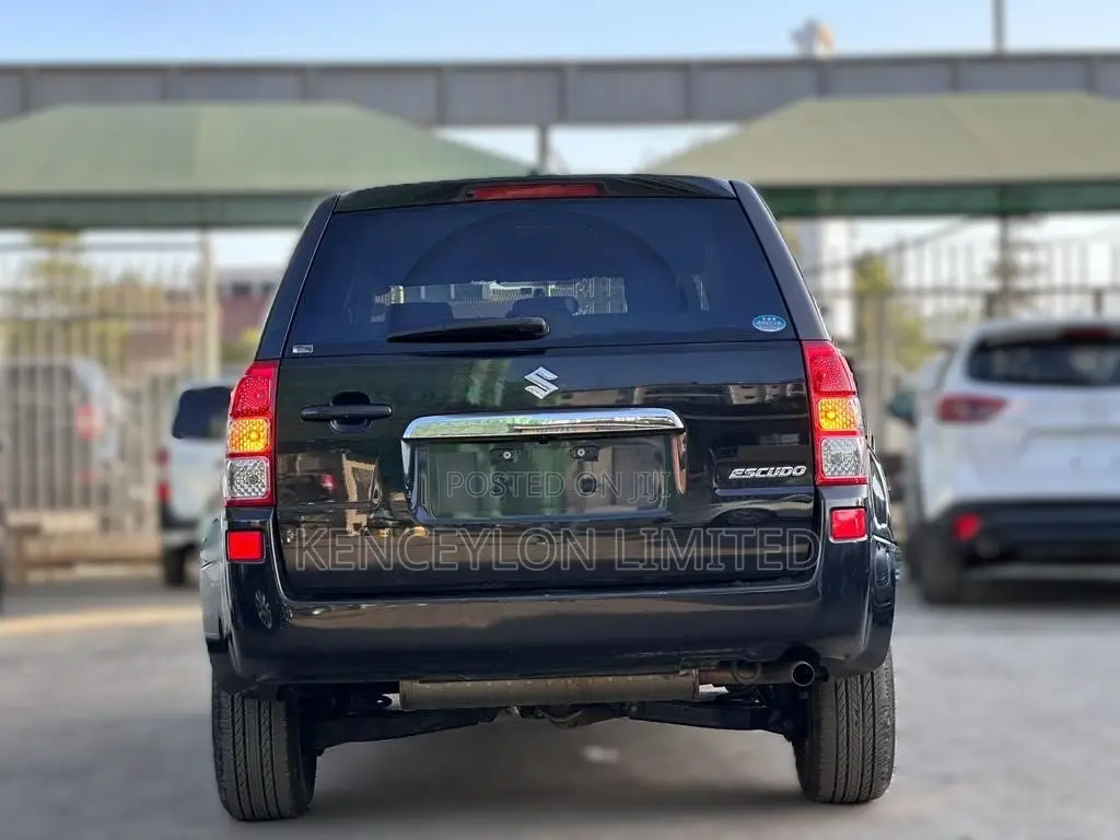 Suzuki Escudo 2015 Gray