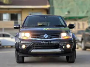 Suzuki Escudo 2015 Gray