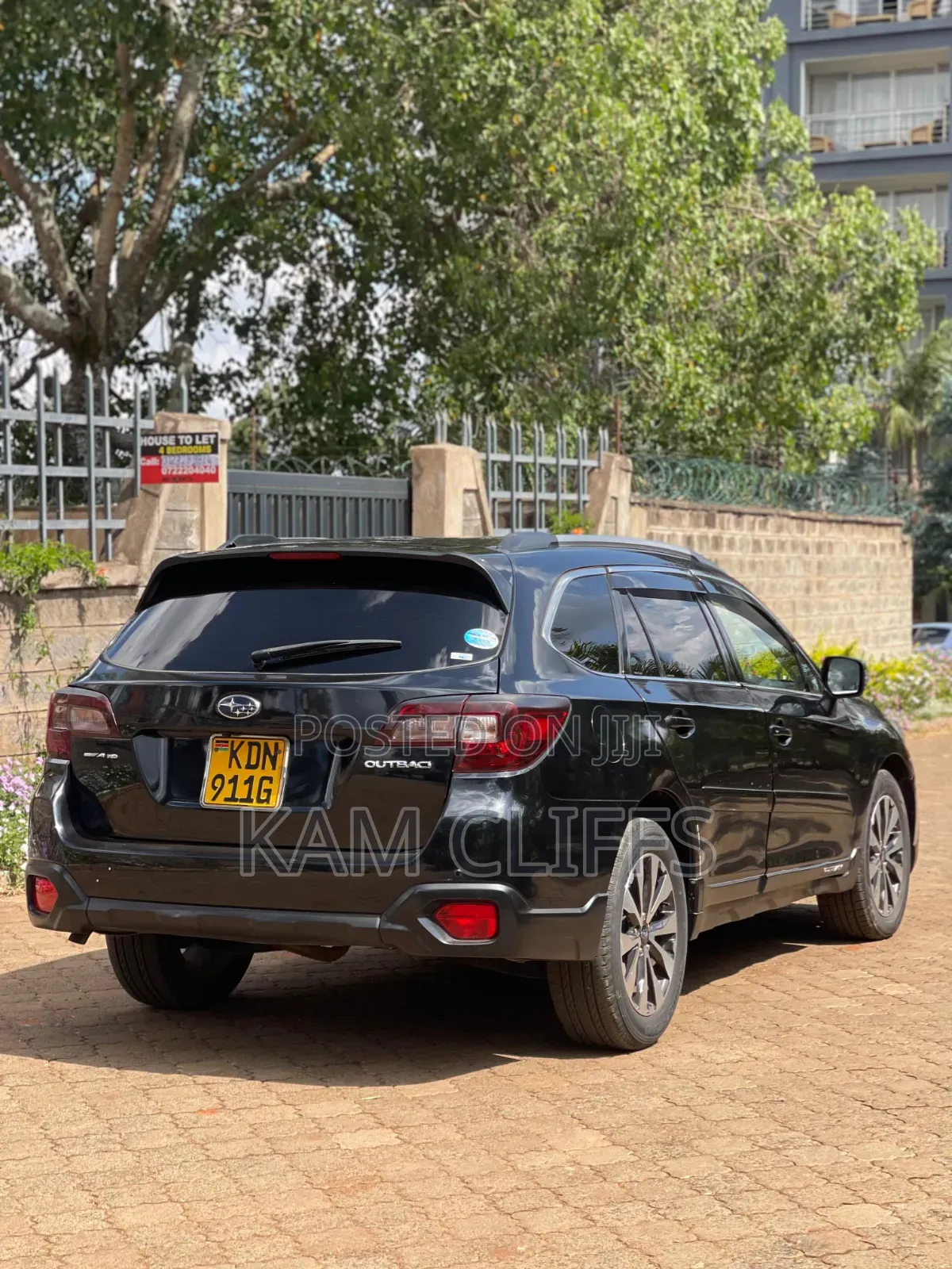 Subaru Outback 2016 Black