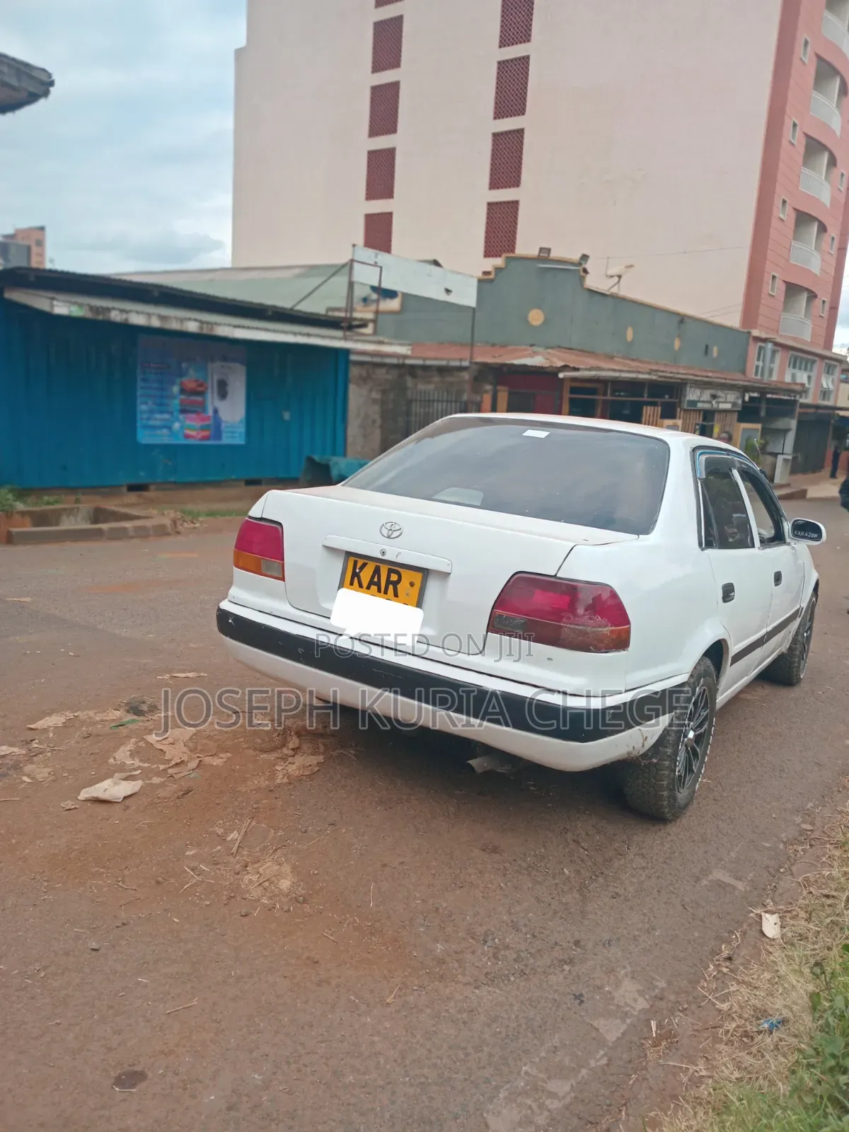 Toyota Corolla 1998 White