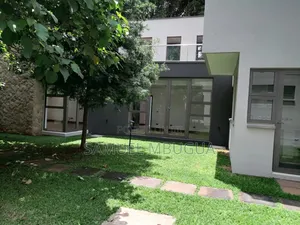 5bdrm House in Karen for rent