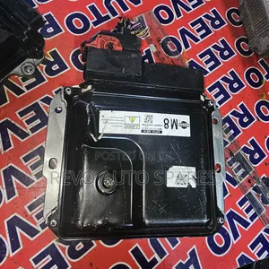 Ecu Egine Control Unit H28 Nissan Nv350
