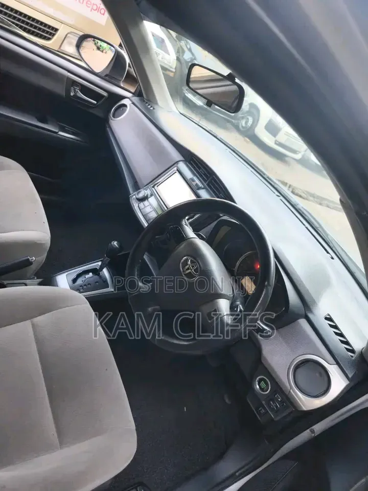 Toyota Axio 1.5 G 2WD 2015 Silver