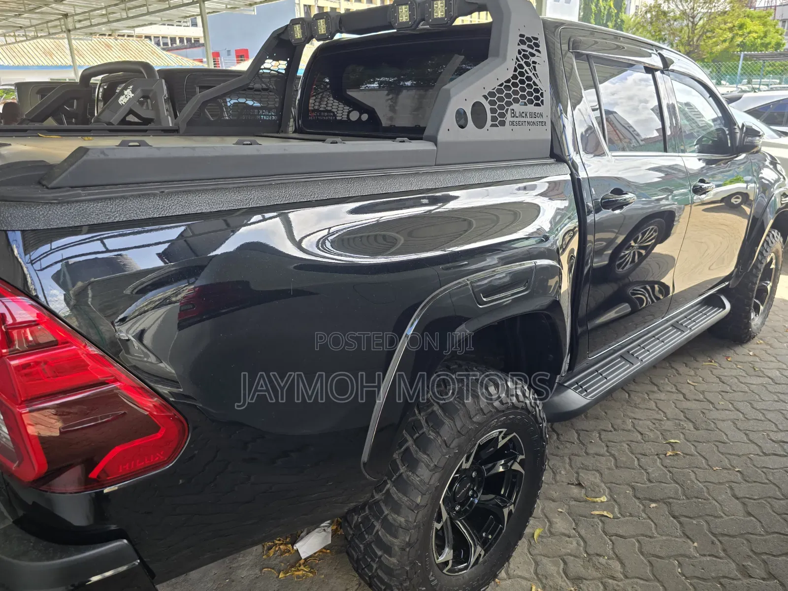 Toyota Hilux 2022 Gray