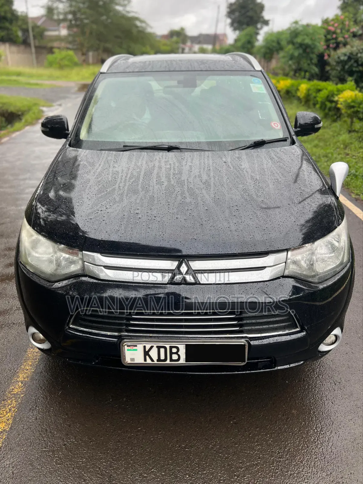 Mitsubishi Outlander 2015 Black