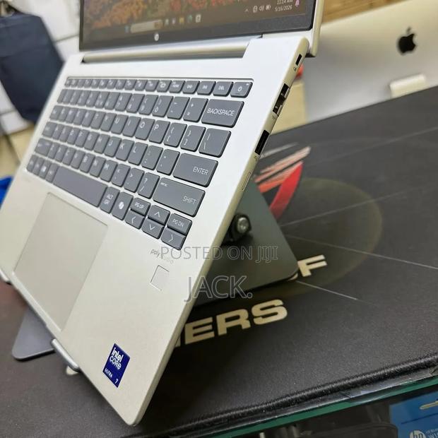 Laptop HP ProBook 440 16GB Intel Core Ultra 7 SSD 512GB - thumbnail 4