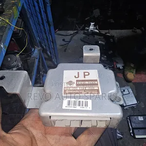 Ecu Nissan Teana J31 Vq25 Egine Gearbox Control