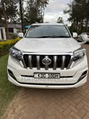 Toyota Land Cruiser 2016 White