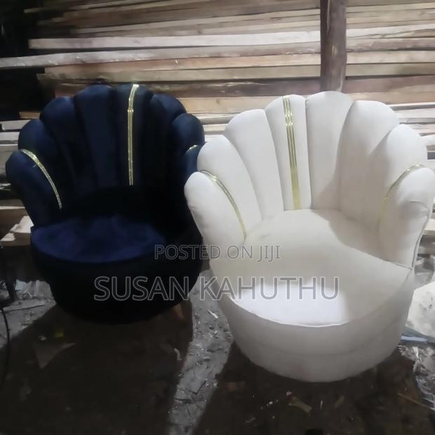 Luxuriously Appealing Sofas