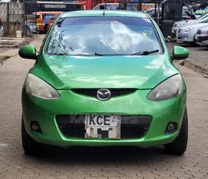 Mazda Demio 2009 Green