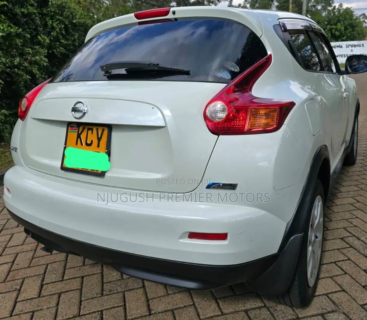 Nissan Juke 2012 White