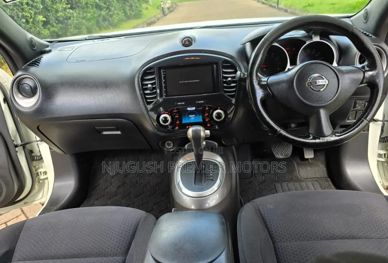 Nissan Juke 2012 White
