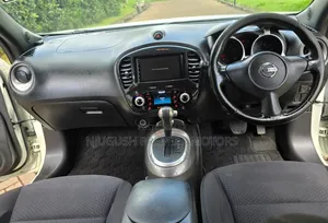 Nissan Juke 2012 White