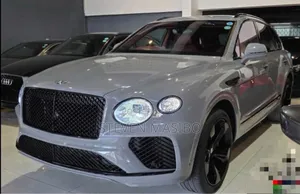 Bentley Bentayga 2024 Gray