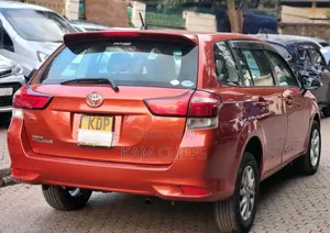 Toyota Corolla Fielder 2017 Orange